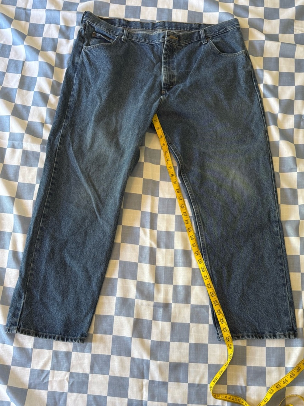 Wrangler Men's Navy Blue Relaxed Fit Jeans